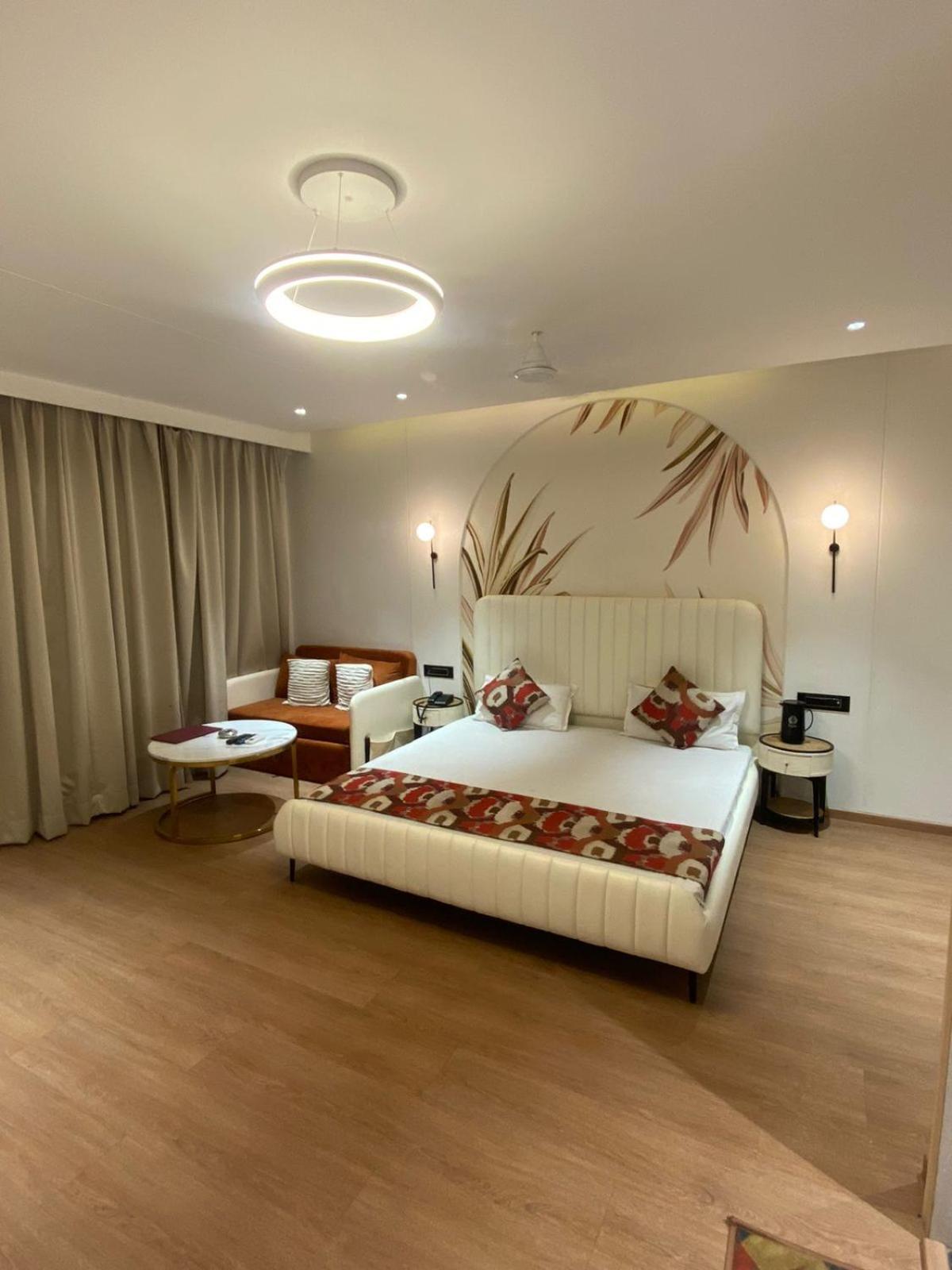 Hotel Banjara โบปาล ภายนอก รูปภาพ