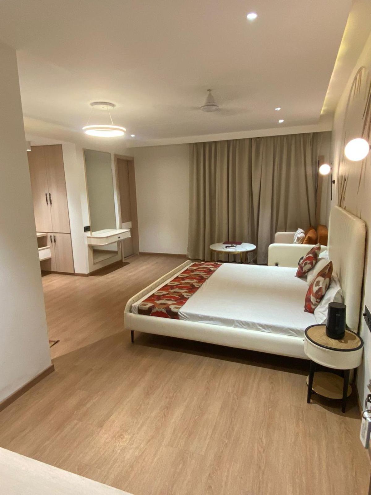 Hotel Banjara โบปาล ภายนอก รูปภาพ