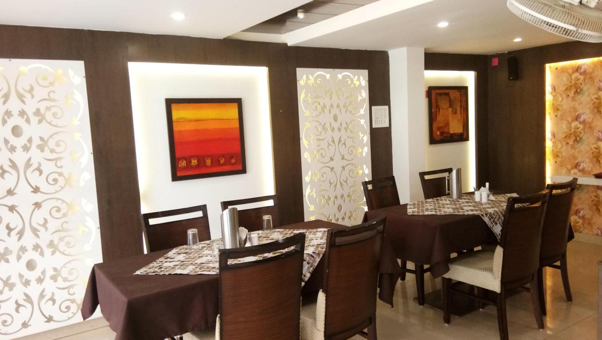 Hotel Banjara โบปาล ภายนอก รูปภาพ