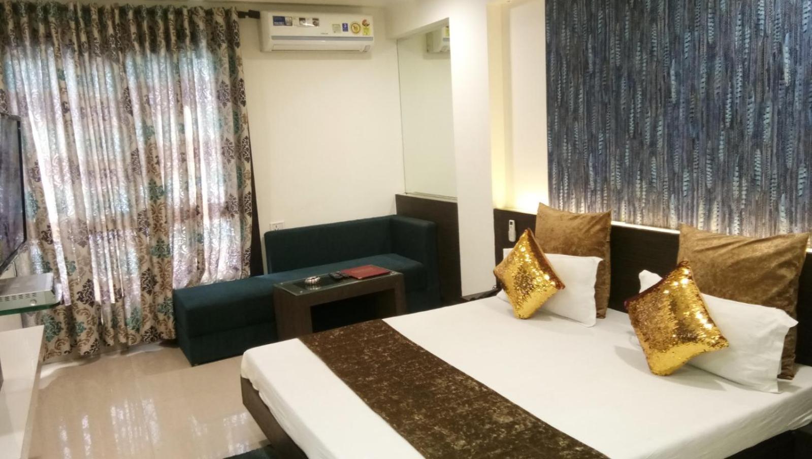 Hotel Banjara โบปาล ภายนอก รูปภาพ
