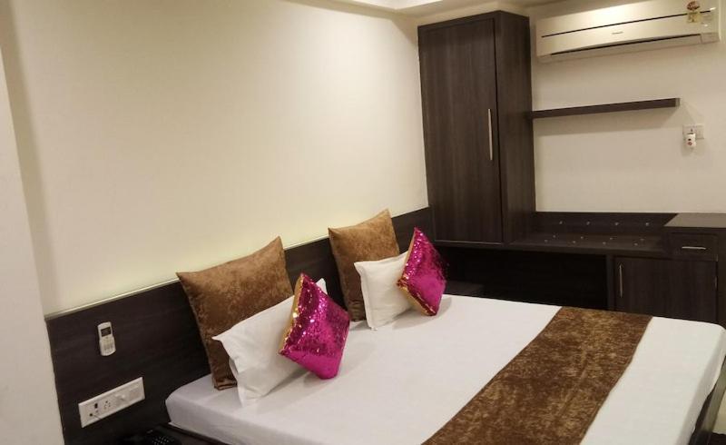 Hotel Banjara โบปาล ภายนอก รูปภาพ