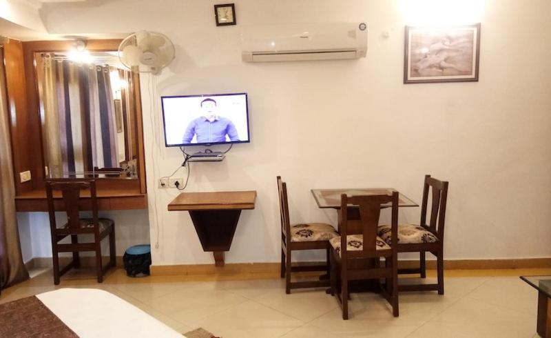 Hotel Banjara โบปาล ภายนอก รูปภาพ