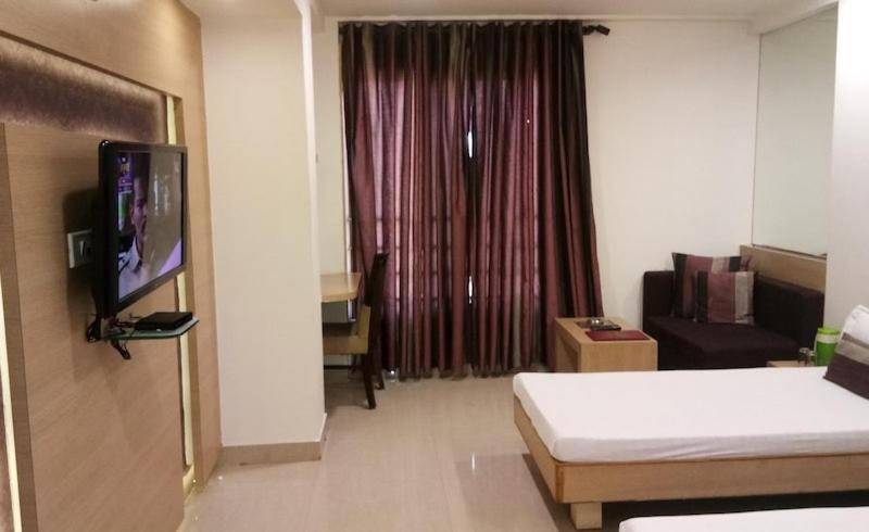 Hotel Banjara โบปาล ภายนอก รูปภาพ